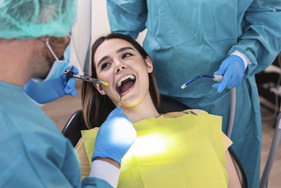 Implantes dentales en Tenerife